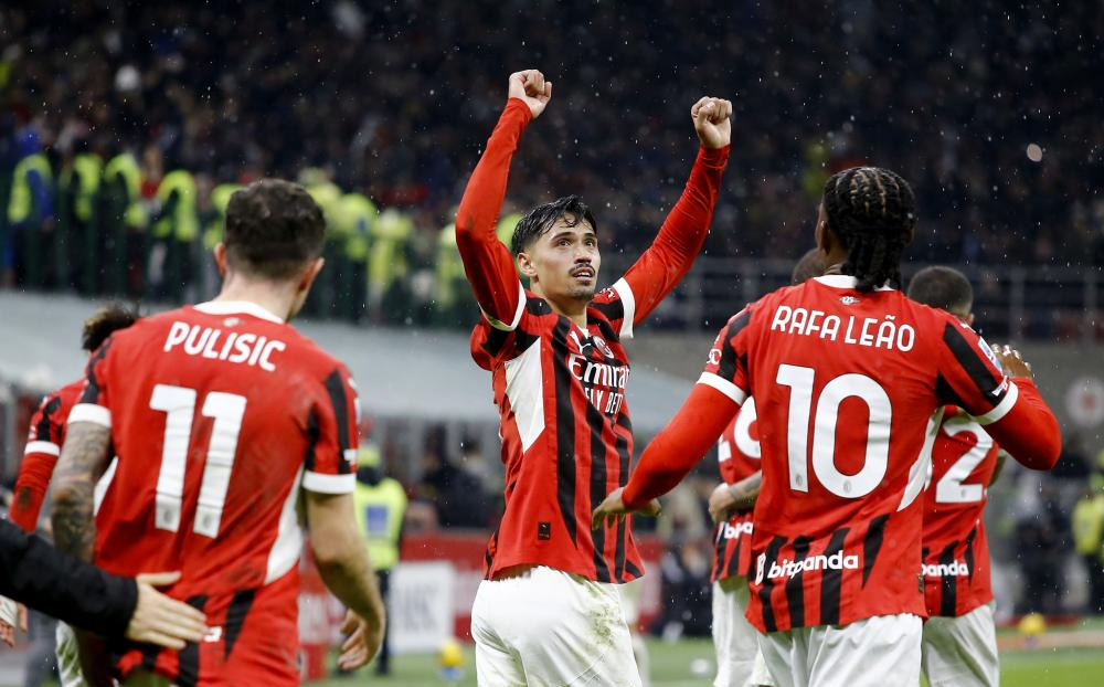 曼城战平AC米兰，萨拉赫补时绝平德甲的简单介绍