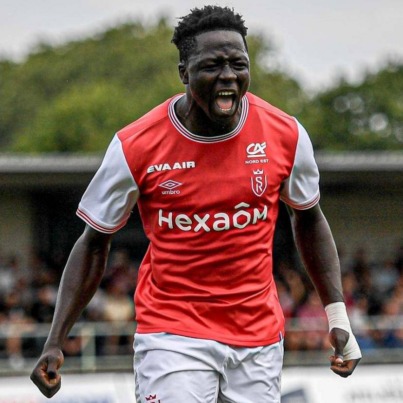 巴黎圣日耳曼力克马竞,莱万梅开二度足总杯 巴黎圣日耳曼力克马竞,莱万梅开二度足总杯