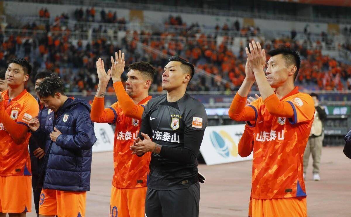 开云体育登录-浙江队逆转战胜山东队，晋级半决赛